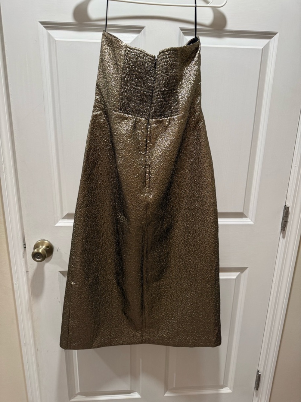 Metallic Strapless Abercrombie and Fitch Dress - Picture 3 of 4